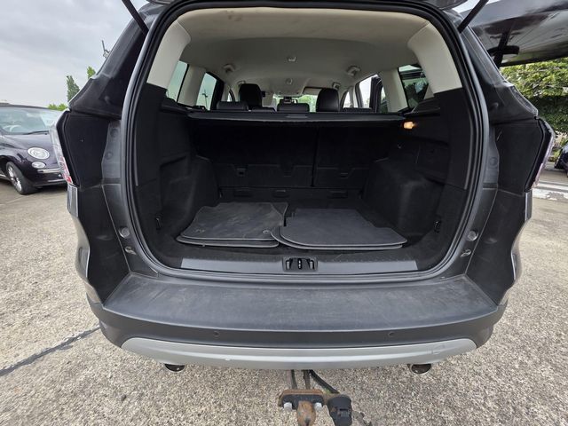 Ford Kuga 2.0 TDCi Titanium Powershift AWD Euro 6 (s/s) 5dr (2017) - Picture 19