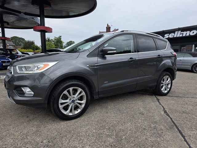 Ford Kuga 2.0 TDCi Titanium Powershift AWD Euro 6 (s/s) 5dr (2017) - Picture 4