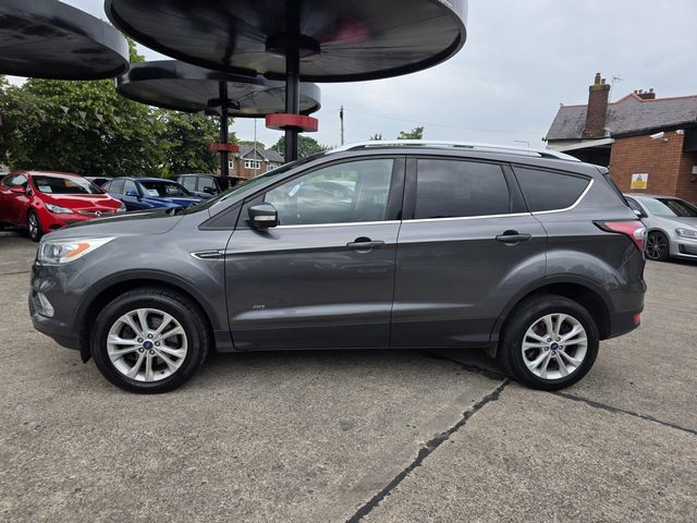 Ford Kuga 2.0 TDCi Titanium Powershift AWD Euro 6 (s/s) 5dr (2017) - Picture 6