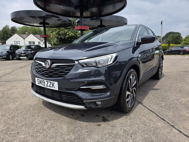 Vauxhall Grandland X 1.5 Turbo D BlueInjection Elite Nav Euro 6 (s/s) 5dr (2019) - Picture 3