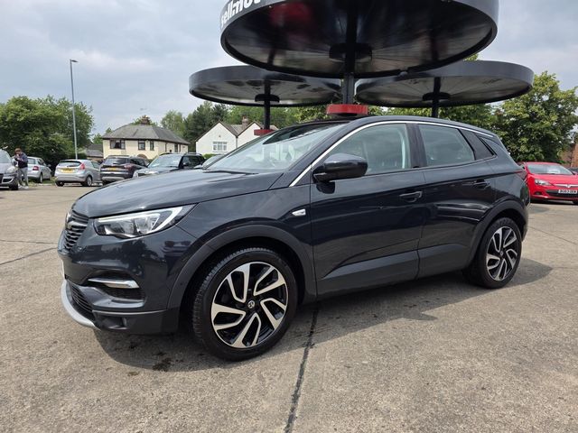 Vauxhall Grandland X 1.5 Turbo D BlueInjection Elite Nav Euro 6 (s/s) 5dr (2019) - Picture 4