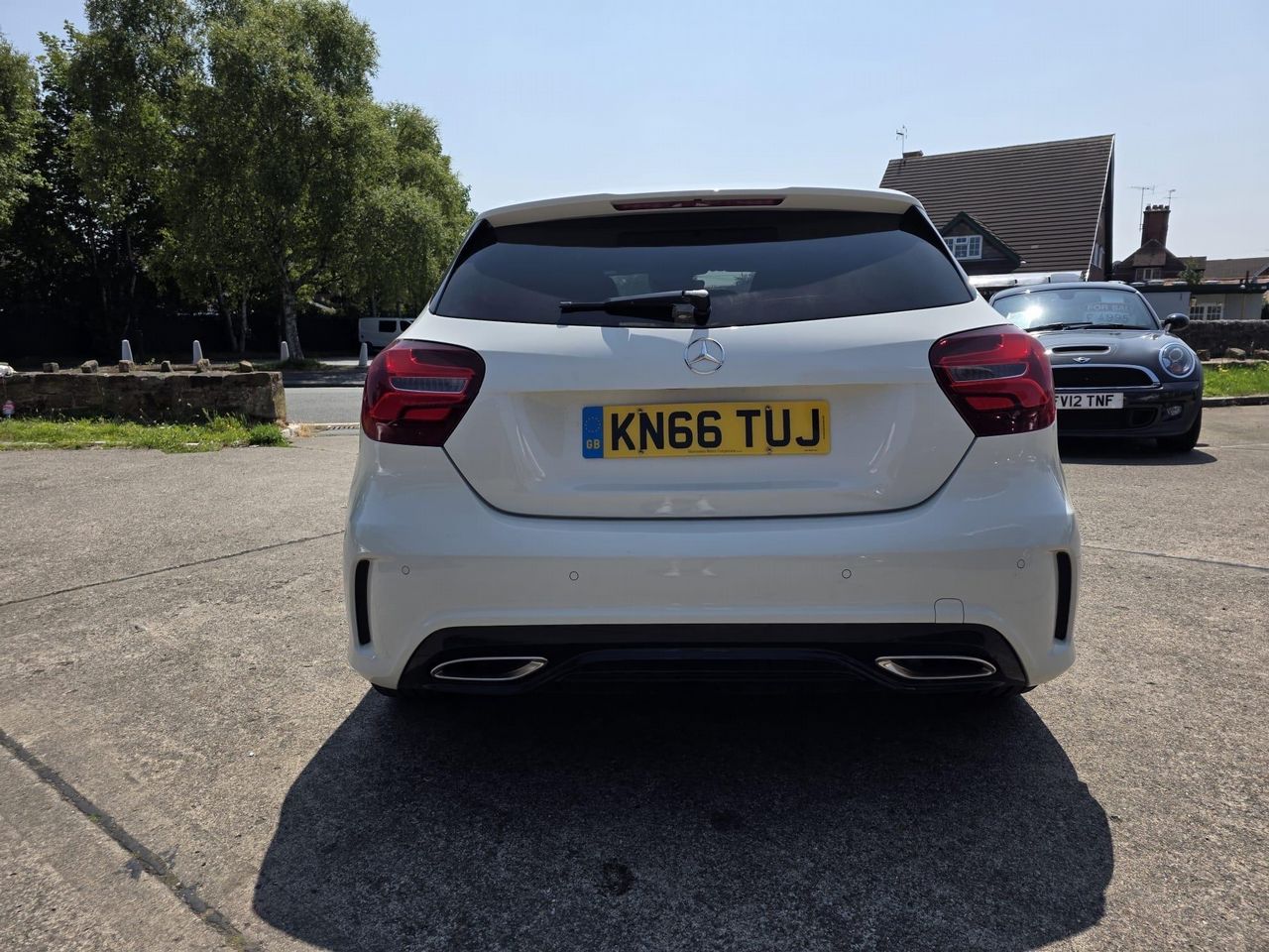Mercedes-Benz A Class 2.1 A200d AMG Line (Premium) 7G-DCT Euro 6 (s/s) 5dr - Picture 9 of 22