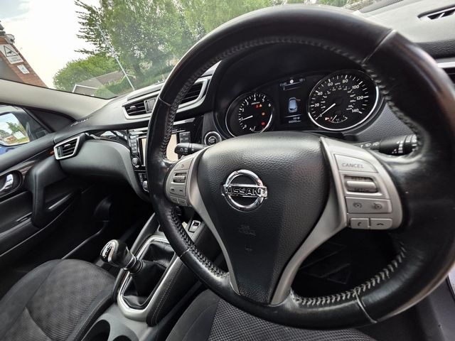 Nissan Qashqai 1.2 DIG-T n-tec+ 2WD Euro 6 (s/s) 5dr (2015) - Picture 13
