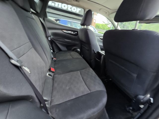 Nissan Qashqai 1.2 DIG-T n-tec+ 2WD Euro 6 (s/s) 5dr (2015) - Picture 15