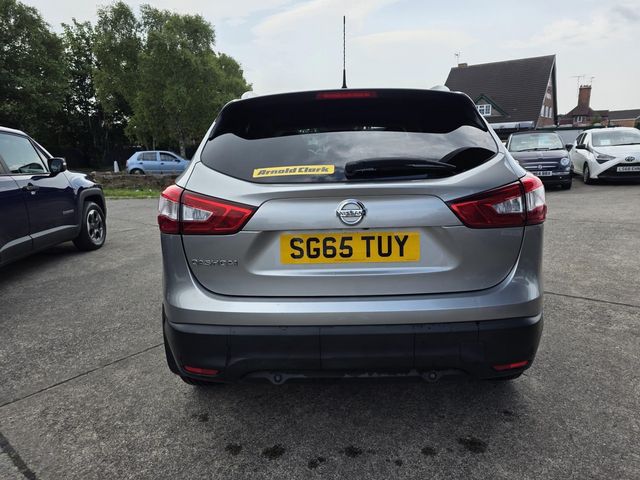 Nissan Qashqai 1.2 DIG-T n-tec+ 2WD Euro 6 (s/s) 5dr (2015) - Picture 6