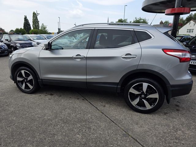 Nissan Qashqai 1.2 DIG-T n-tec+ 2WD Euro 6 (s/s) 5dr (2015) - Picture 4