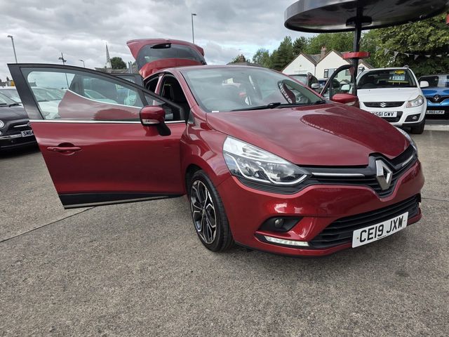 Renault Clio 0.9 TCe Iconic Euro 6 (s/s) 5dr (2019) - Picture 21