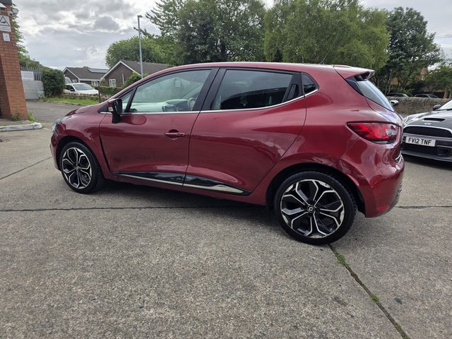 Renault Clio 0.9 TCe Iconic Euro 6 (s/s) 5dr (2019) - Picture 5