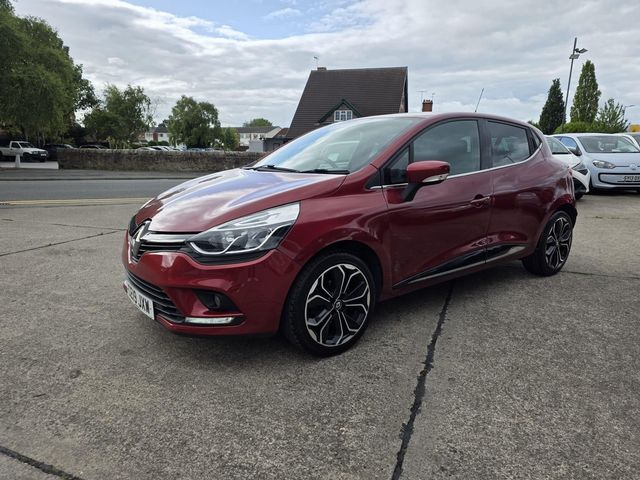 Renault Clio 0.9 TCe Iconic Euro 6 (s/s) 5dr (2019) - Picture 7