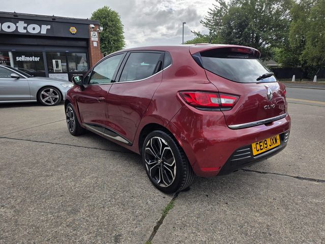 Renault Clio 0.9 TCe Iconic Euro 6 (s/s) 5dr (2019) - Picture 9