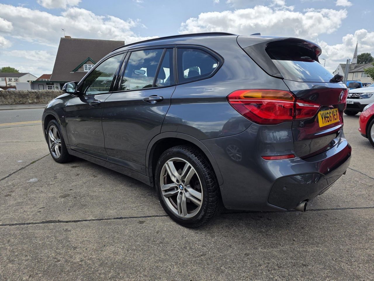 BMW X1 2.0 20d M Sport Auto xDrive Euro 6 (s/s) 5dr - Picture 8 of 22