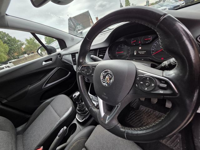 Vauxhall Crossland 1.5 Turbo D SE Nav Premium Euro 6 (s/s) 5dr (2021) - Picture 22