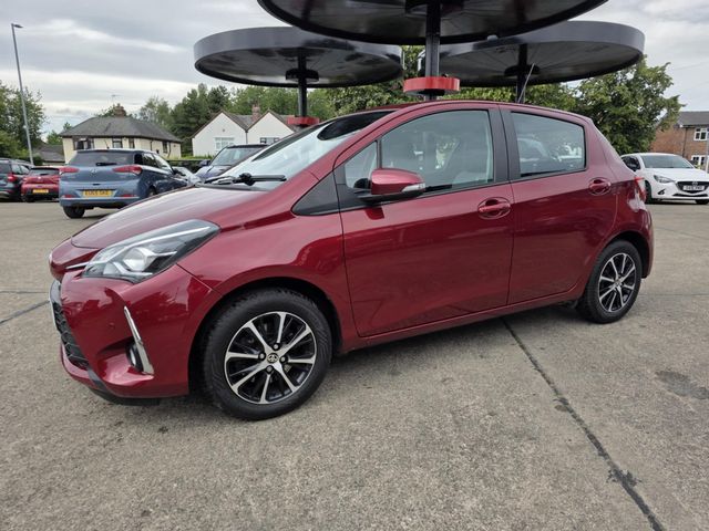 Toyota Yaris 1.5 VVT-i Icon Tech Euro 6 5dr (2018) - Picture 20