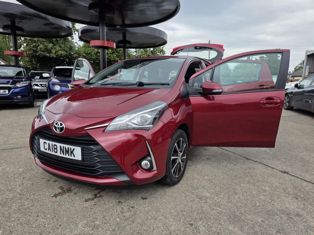 Toyota Yaris 1.5 VVT-i Icon Tech Euro 6 5dr (2018) - Picture 7