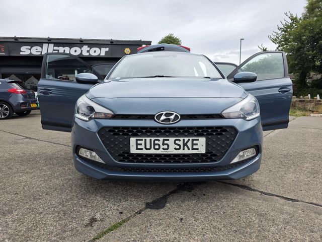 Hyundai i20 1.4 CRDi Premium Euro 6 5dr (2015) - Picture 8