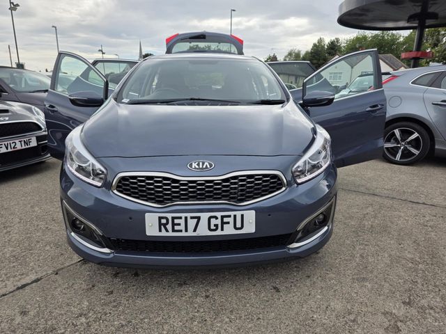 Kia Ceed 1.6 CRDi 3 Euro 6 (s/s) 5dr (2017) - Picture 2