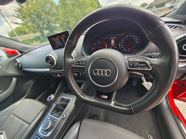 Audi A3 2.0 TDI S line Euro 6 (s/s) 3dr (2015) - Picture 20