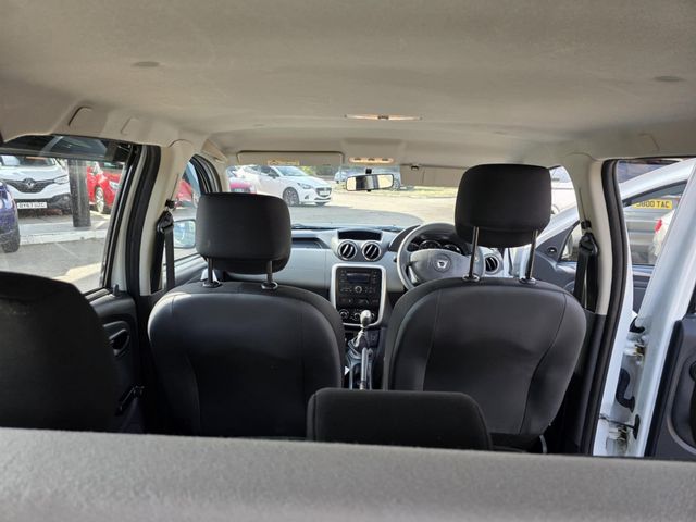 Dacia Duster 1.5 dCi Ambiance Euro 5 5dr (2015) - Picture 19