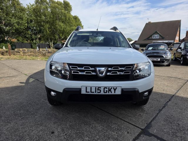 Dacia Duster 1.5 dCi Ambiance Euro 5 5dr (2015) - Picture 7