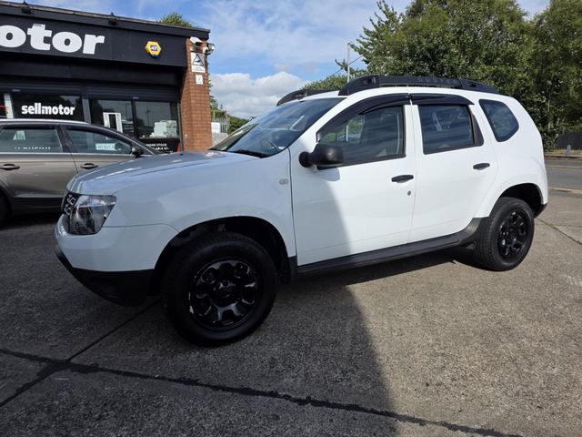 Dacia Duster 1.5 dCi Ambiance Euro 5 5dr (2015) - Picture 9
