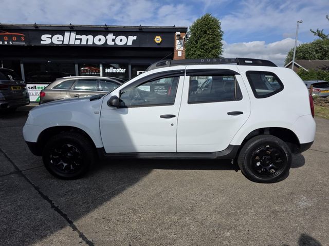 Dacia Duster 1.5 dCi Ambiance Euro 5 5dr (2015) - Picture 12