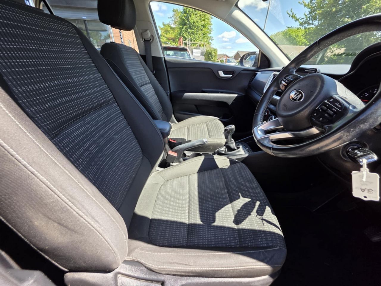 Kia Stonic 1.0 T-GDi 2 Euro 6 (s/s) 5dr - Picture 10 of 17
