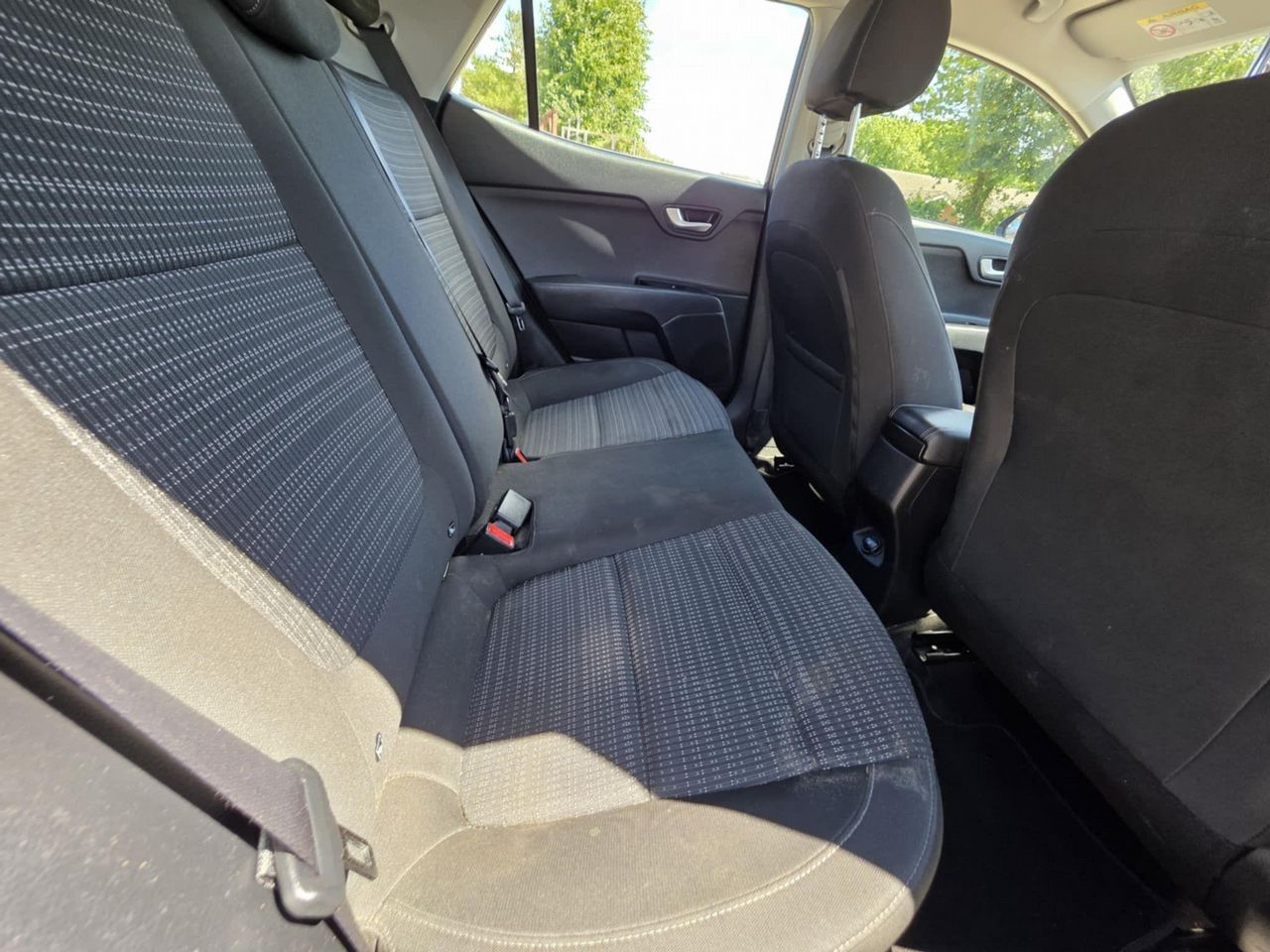Kia Stonic 1.0 T-GDi 2 Euro 6 (s/s) 5dr - Picture 12 of 17