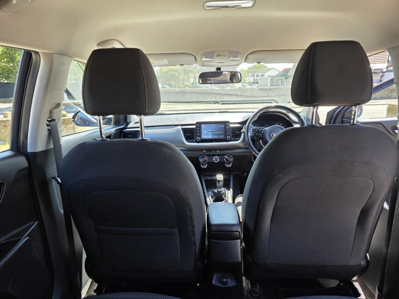Kia Stonic 1.0 T-GDi 2 Euro 6 (s/s) 5dr - Picture 16 of 17