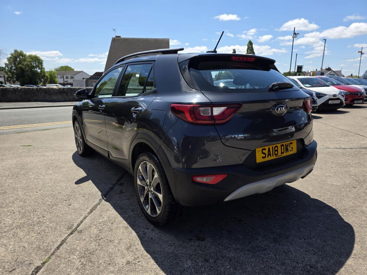 Kia Stonic 1.0 T-GDi 2 Euro 6 (s/s) 5dr - Picture 3 of 17