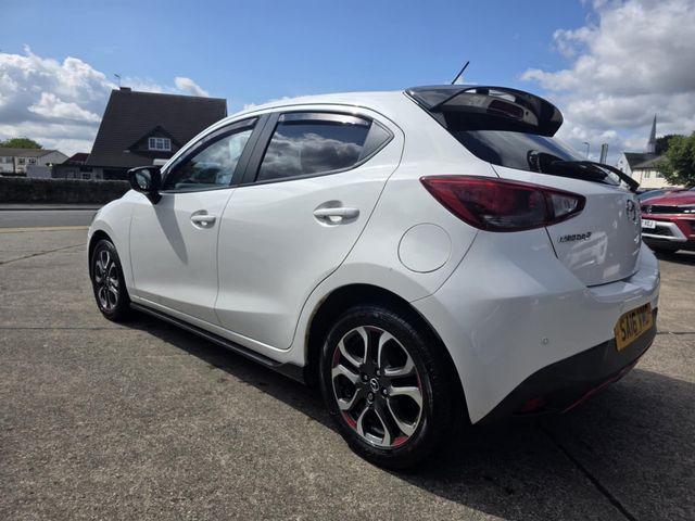 Mazda Mazda2 1.5 SKYACTIV-G Sport Black Euro 6 (s/s) 5dr (2016) - Picture 12