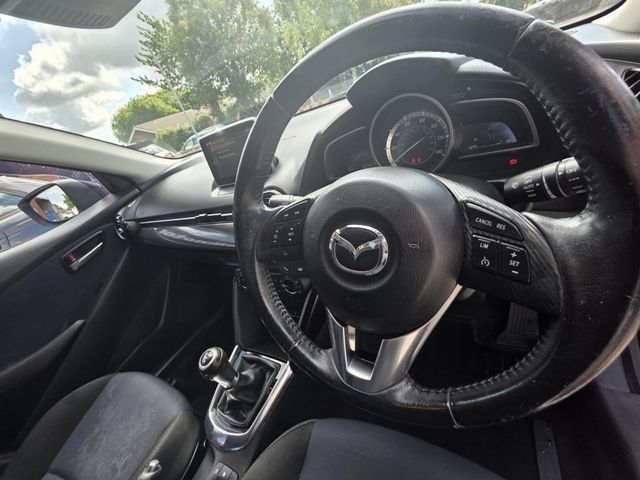 Mazda Mazda2 1.5 SKYACTIV-G Sport Black Euro 6 (s/s) 5dr (2016) - Picture 22