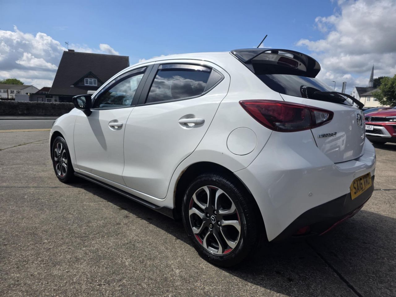 Mazda Mazda2 1.5 SKYACTIV-G Sport Black Euro 6 (s/s) 5dr - Picture 12 of 22
