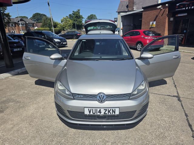Volkswagen Golf 2.0 TDI BlueMotion Tech GTD Euro 6 (s/s) 3dr (2014) - Picture 7
