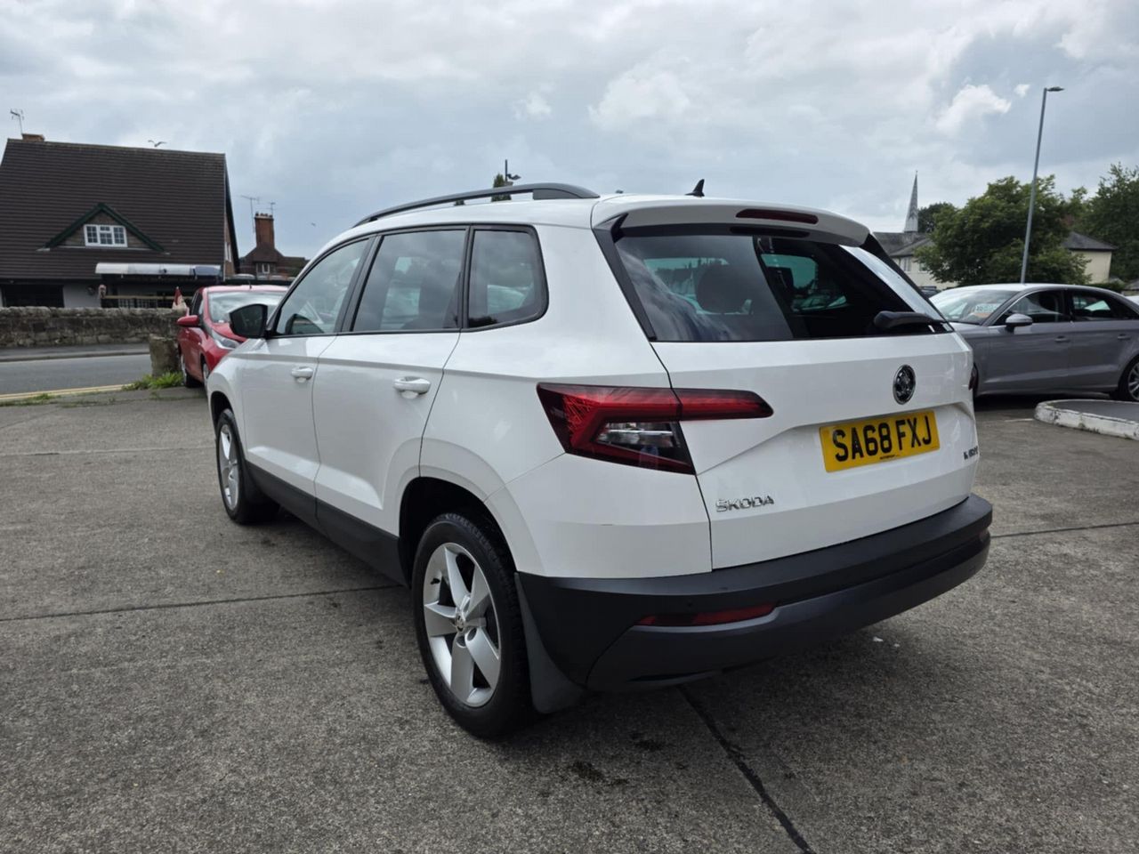 Skoda Karoq 1.6 TDI SE Euro 6 (s/s) 5dr - Picture 12 of 23