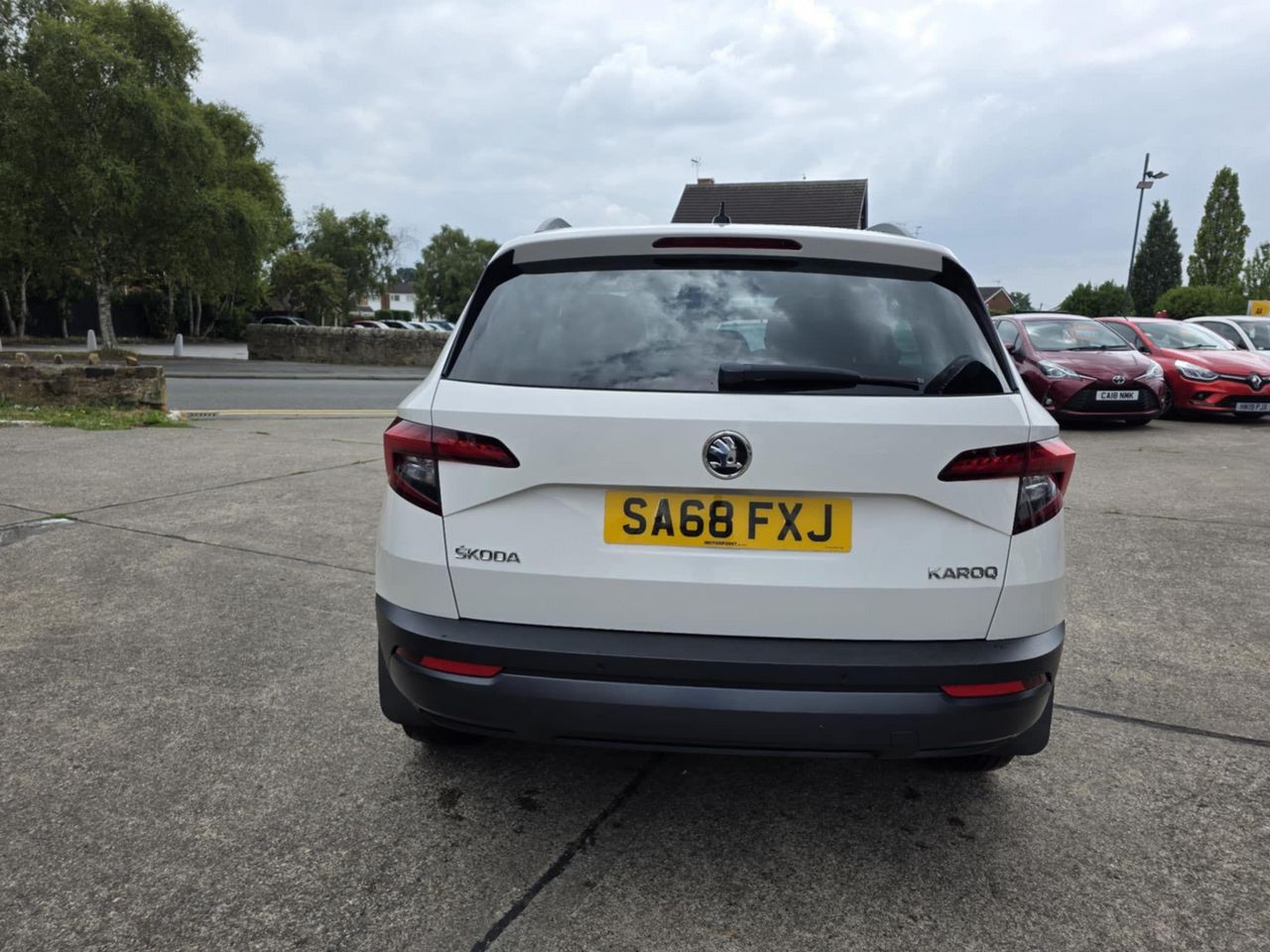 Skoda Karoq 1.6 TDI SE Euro 6 (s/s) 5dr - Picture 14 of 23