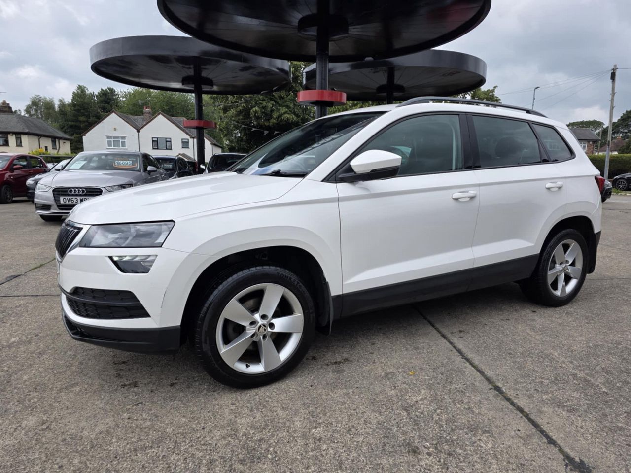 Skoda Karoq 1.6 TDI SE Euro 6 (s/s) 5dr - Picture 9 of 23