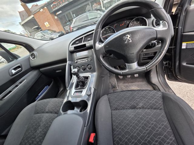 Peugeot 3008 1.6 HDi Active Euro 5 5dr (2015) - Picture 15