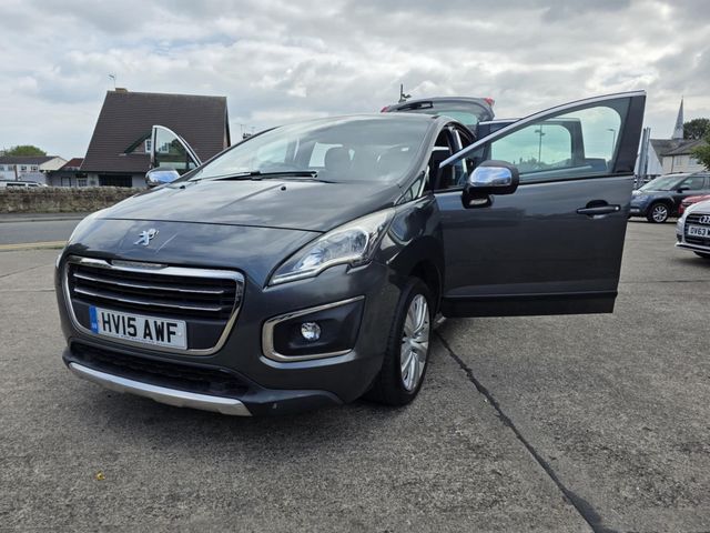Peugeot 3008 1.6 HDi Active Euro 5 5dr (2015) - Picture 9