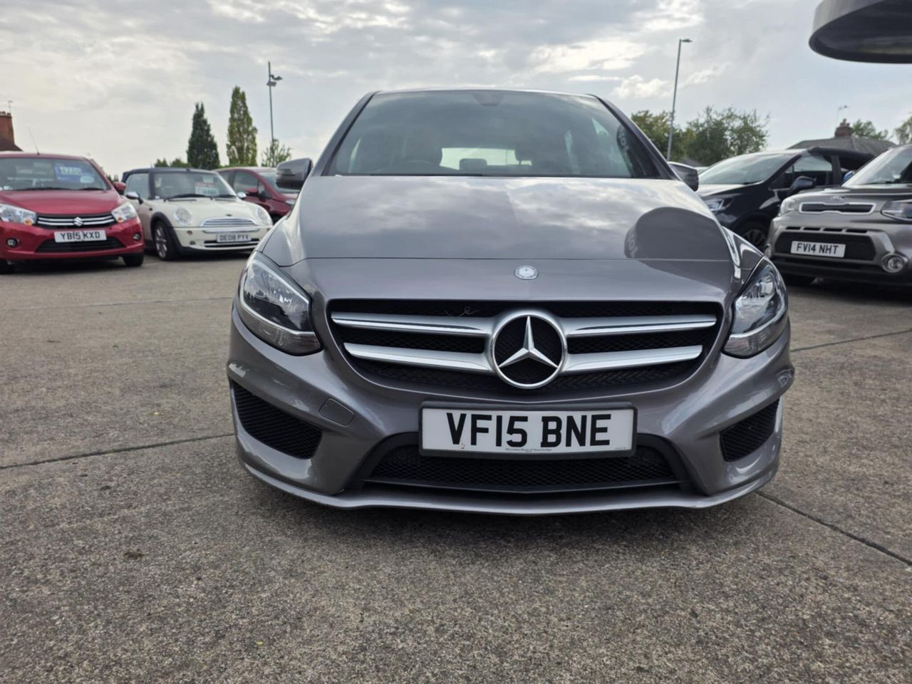 Mercedes-Benz B Class 1.5 B180 CDI AMG Line Euro 6 (s/s) 5dr - Picture 6 of 19