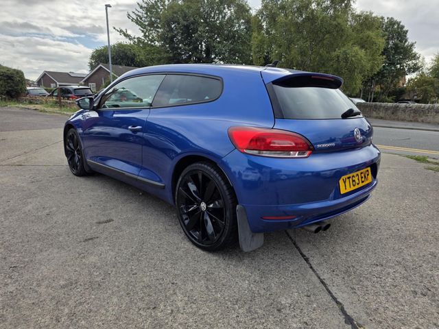 Volkswagen Scirocco 2.0 TDI BlueMotion Tech DSG Euro 5 (s/s) 3dr (Nav) (2013) - Picture 4