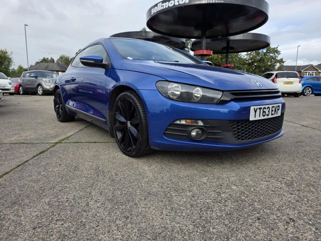 Volkswagen Scirocco 2.0 TDI BlueMotion Tech DSG Euro 5 (s/s) 3dr (Nav) (2013) - Picture 5