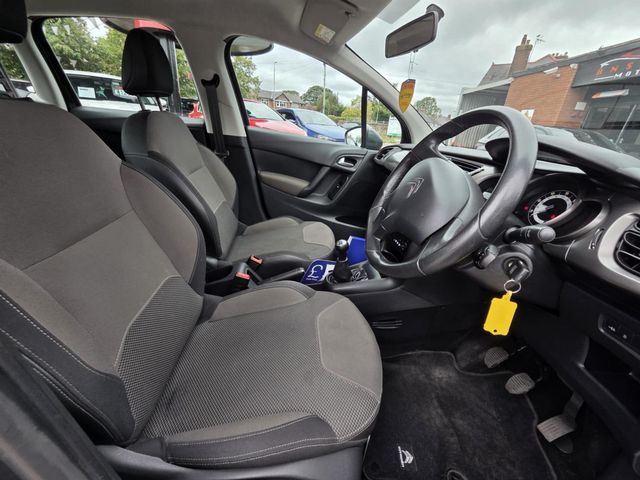 Citroen C3 1.2 VTi VTR+ Euro 5 5dr (2014) - Picture 16
