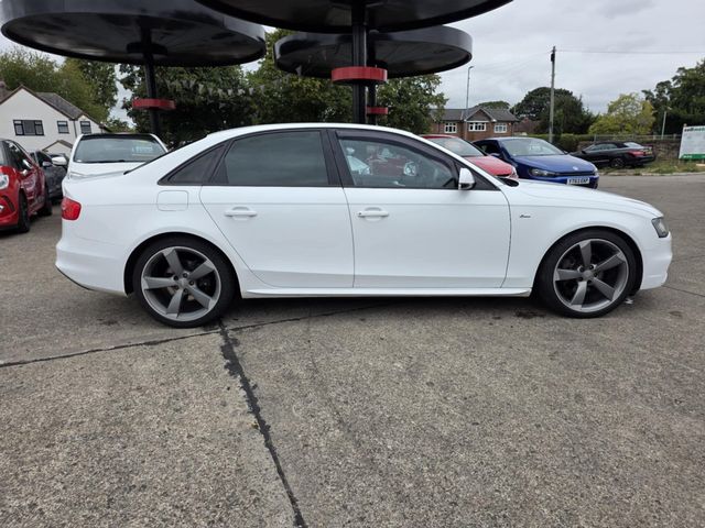 Audi A4 2.0 TDI Black Edition quattro Euro 5 (s/s) 4dr (2012) - Picture 16