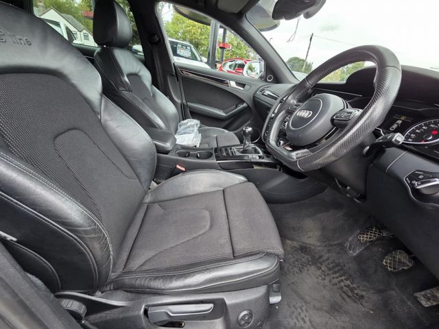 Audi A4 2.0 TDI Black Edition quattro Euro 5 (s/s) 4dr (2012) - Picture 19