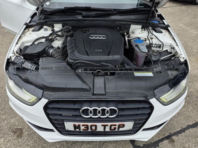 Audi A4 2.0 TDI Black Edition quattro Euro 5 (s/s) 4dr (2012) - Picture 21