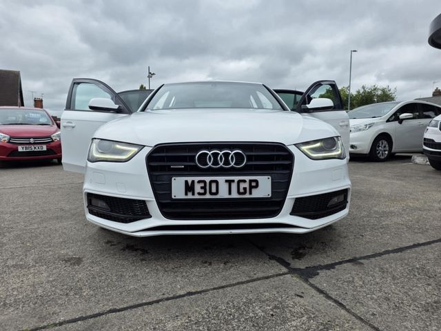 Audi A4 2.0 TDI Black Edition quattro Euro 5 (s/s) 4dr (2012) - Picture 2