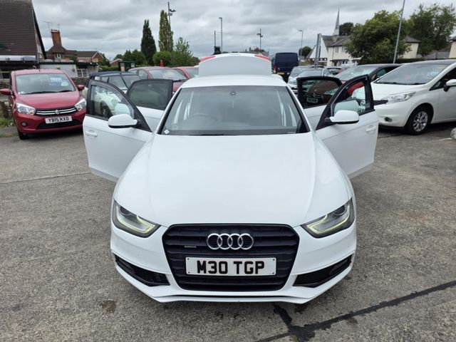 Audi A4 2.0 TDI Black Edition quattro Euro 5 (s/s) 4dr (2012) - Picture 7