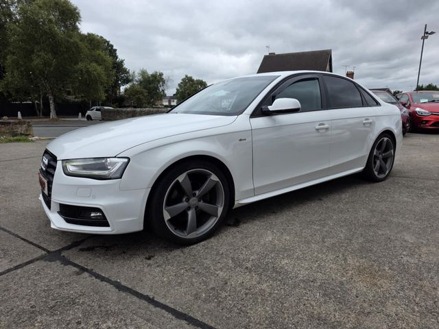Audi A4 2.0 TDI Black Edition quattro Euro 5 (s/s) 4dr (2012) - Picture 9