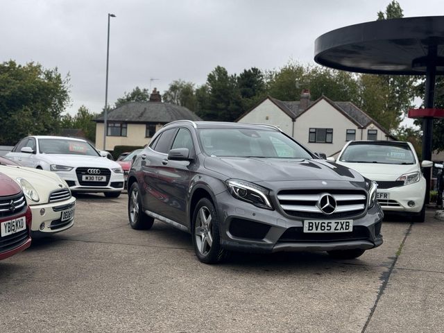 Mercedes-Benz GLA 2.1 GLA220d AMG Line (Premium Plus) 7G-DCT 4MATIC Euro 6 (s/s) 5dr (2015) - Picture 2