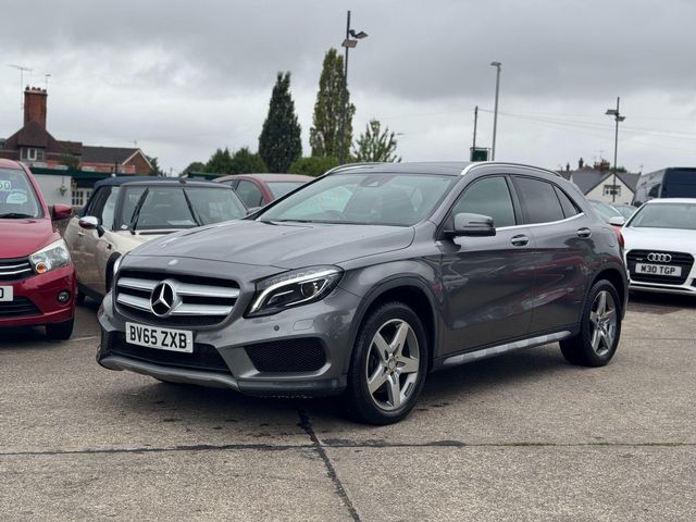 Mercedes-Benz GLA 2.1 GLA220d AMG Line (Premium Plus) 7G-DCT 4MATIC Euro 6 (s/s) 5dr (2015) - Picture 5